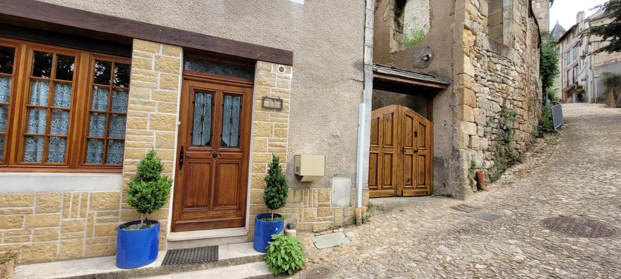 فيلا Maison Avec Patio Dans Le Centre Historique Terrasson المظهر الخارجي الصورة