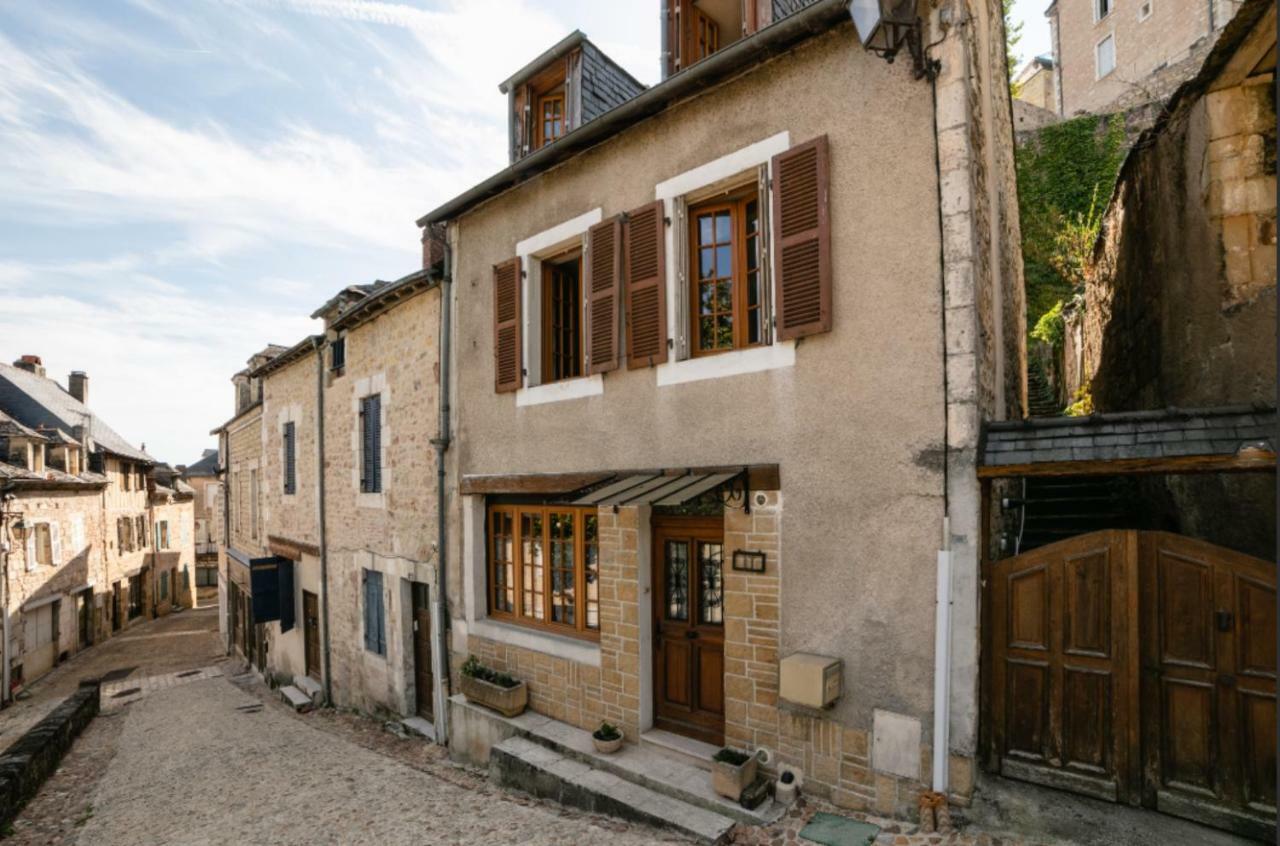 فيلا Maison Avec Patio Dans Le Centre Historique Terrasson المظهر الخارجي الصورة