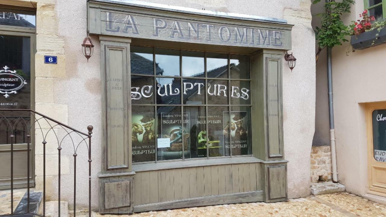 فيلا Maison Avec Patio Dans Le Centre Historique Terrasson المظهر الخارجي الصورة
